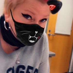 Meet your Posher, Anna